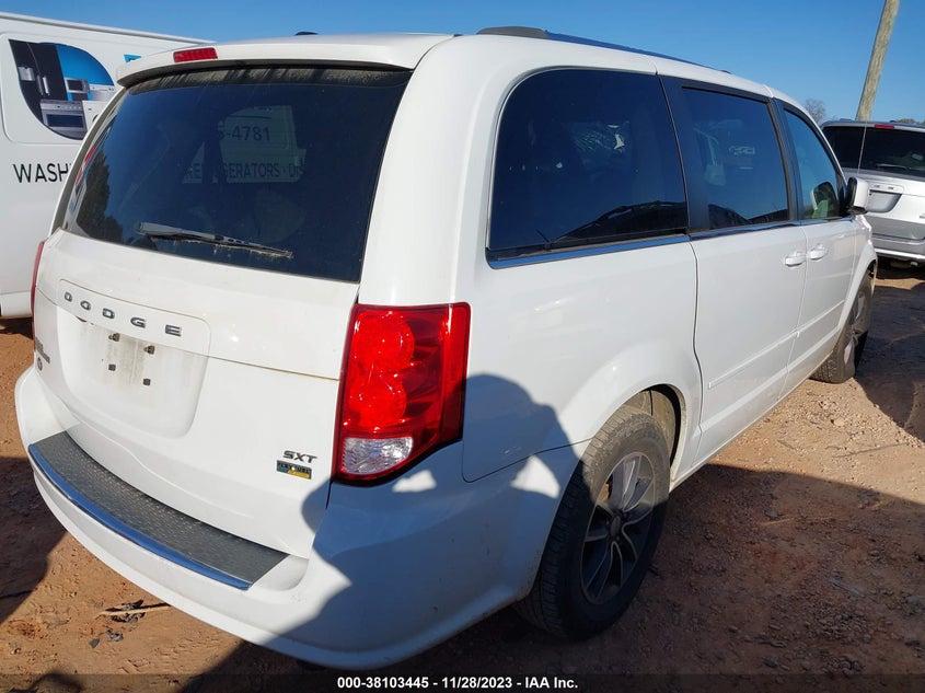 VIN 2C4RDGCG1HR692672 2017 DODGE GRAND CARAVAN SXT