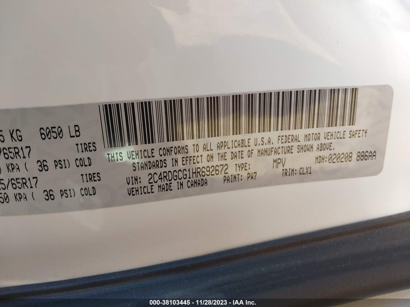VIN 2C4RDGCG1HR692672 2017 DODGE GRAND CARAVAN SXT