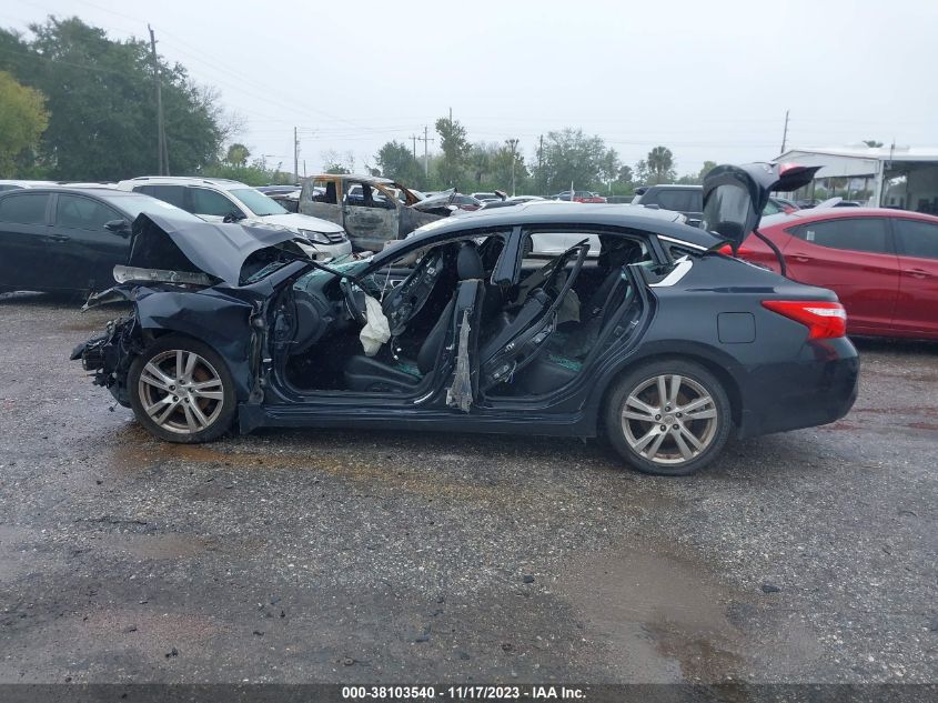 2017 NISSAN ALTIMA 3.5SL/3.5 SR - 1N4BL3AP8HC231581
