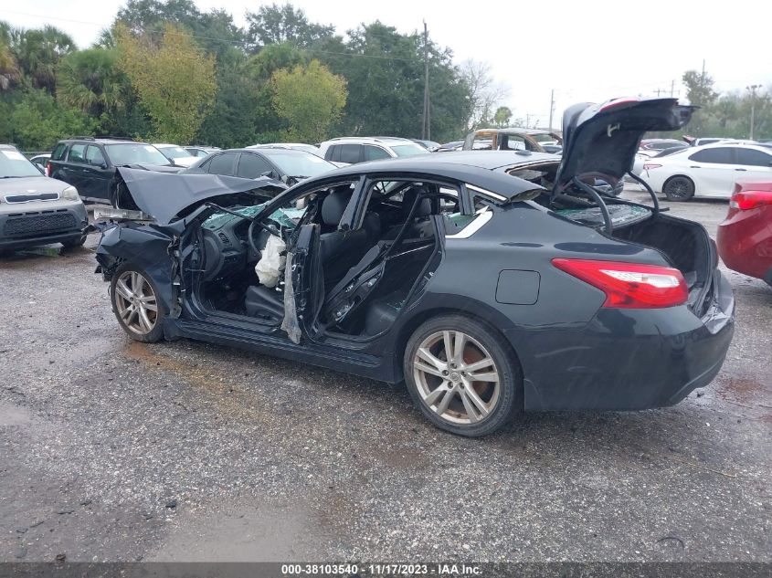 2017 NISSAN ALTIMA 3.5SL/3.5 SR - 1N4BL3AP8HC231581