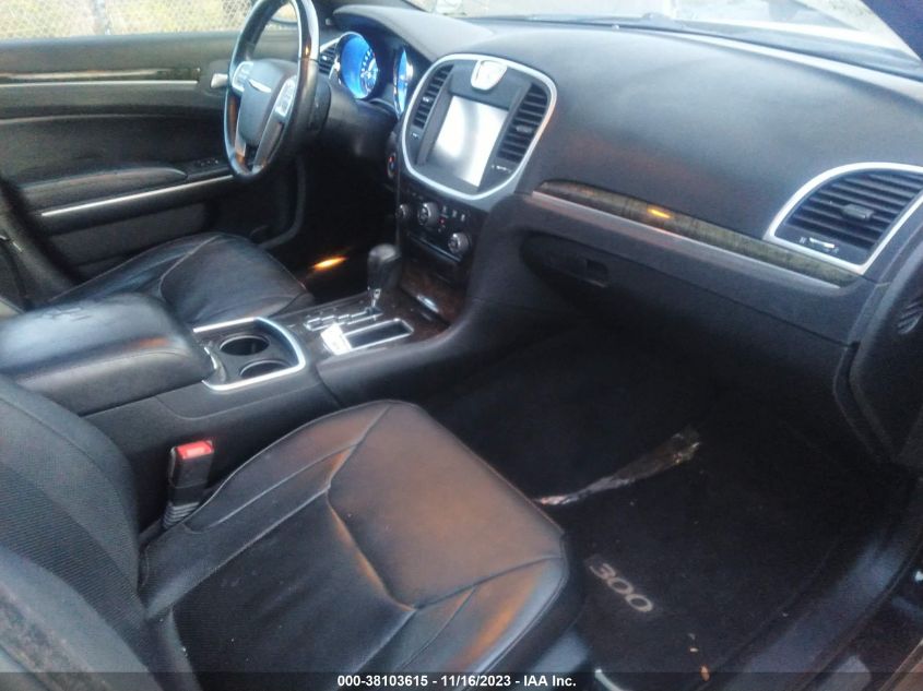2013 CHRYSLER 300C - 2C3CCAKT7DH646658