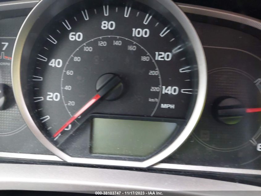 2015 TOYOTA RAV4 LE - JTMBFREV6FJ039873