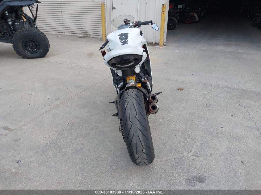 2017 DUCATI SUPERSPORT - ZDMVABDSXHB002630