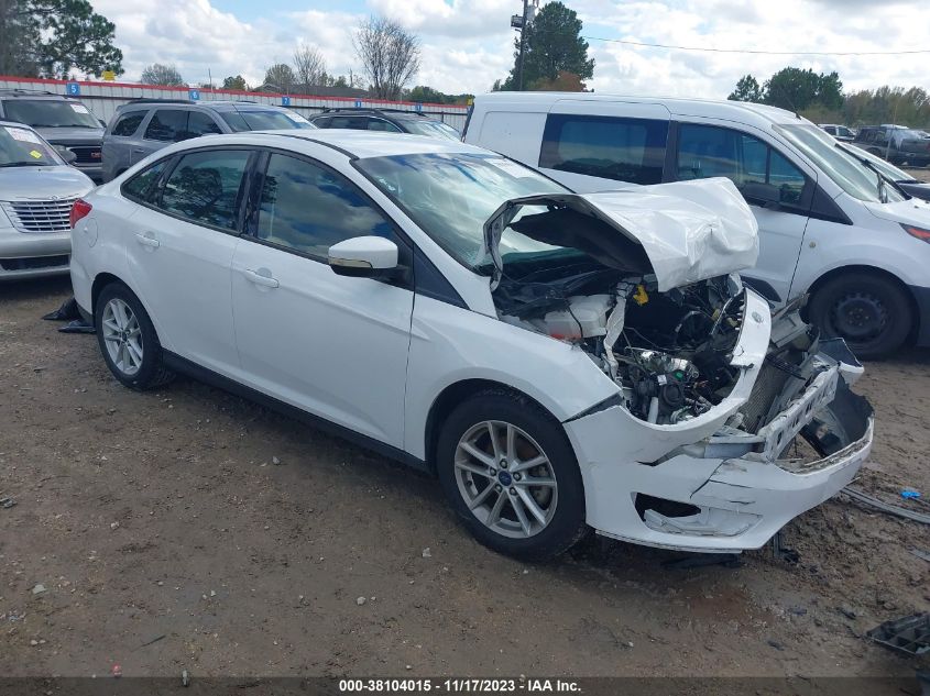 2015 FORD FOCUS SE - 1FADP3F21FL263635