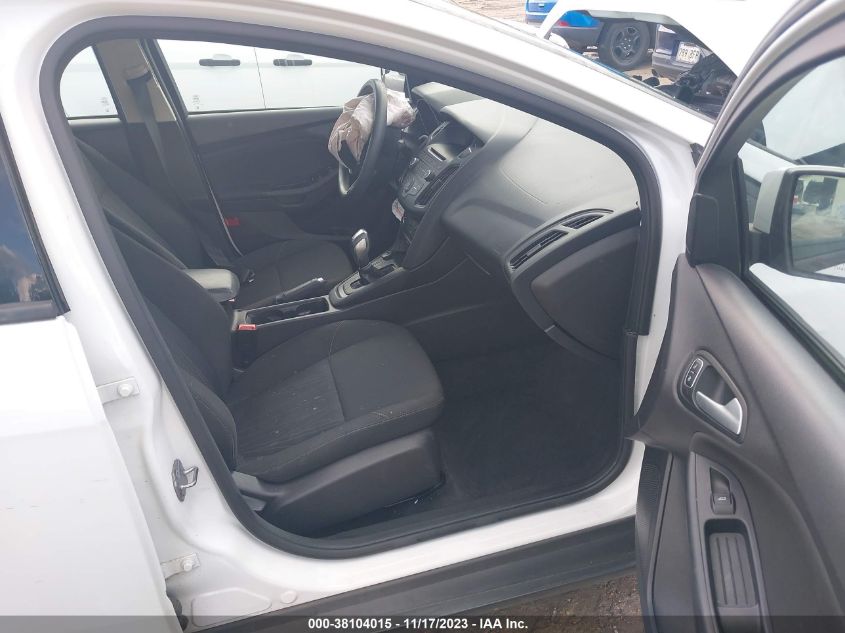2015 FORD FOCUS SE - 1FADP3F21FL263635