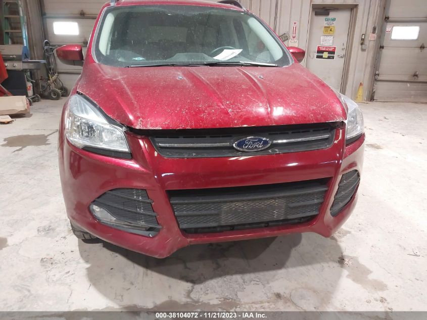 2015 FORD ESCAPE SE - 1FMCU9G9XFUA49830