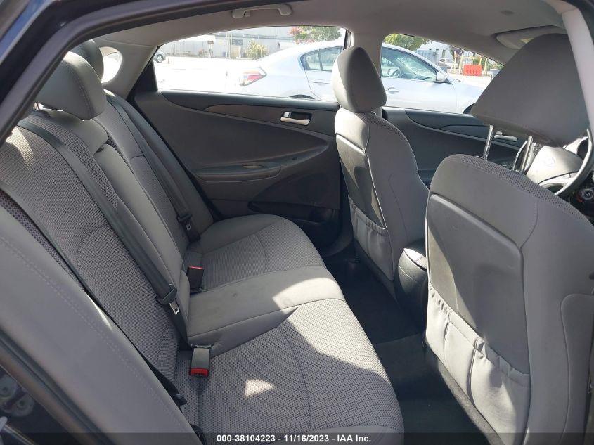 2013 HYUNDAI SONATA GLS - 5NPEB4ACXDH628379