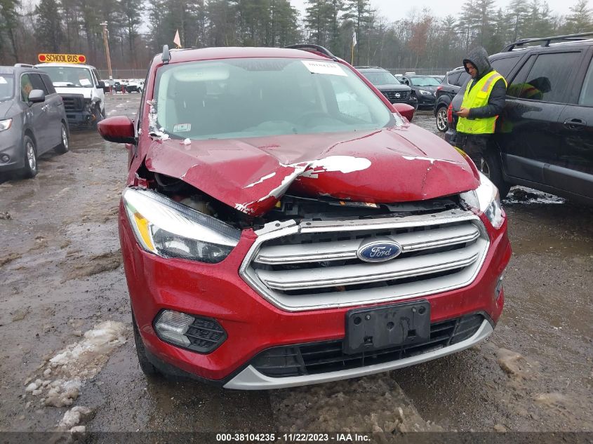 2018 FORD ESCAPE SE - 1FMCU9GD9JUD11818