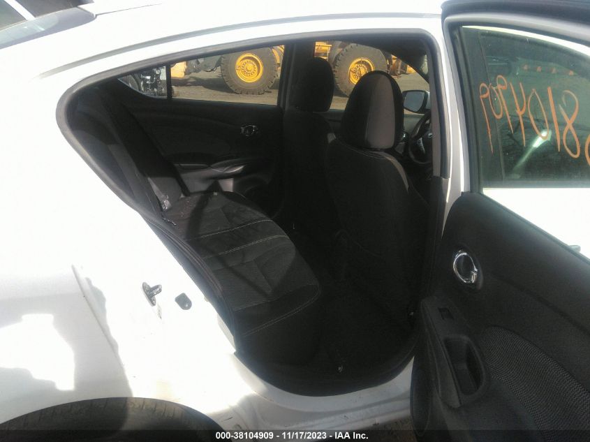 2015 NISSAN VERSA 1.6 SV - 3N1CN7AP2FL825667