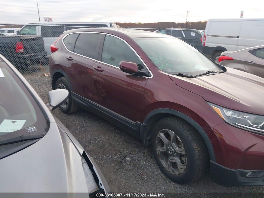 VIN 7FARW2H86JE017761 2018 HONDA CR-V EXL