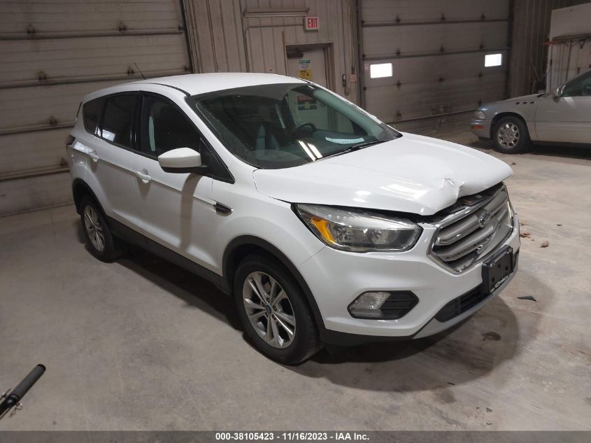 2017 FORD ESCAPE SE - 1FMCU0GD9HUE76838