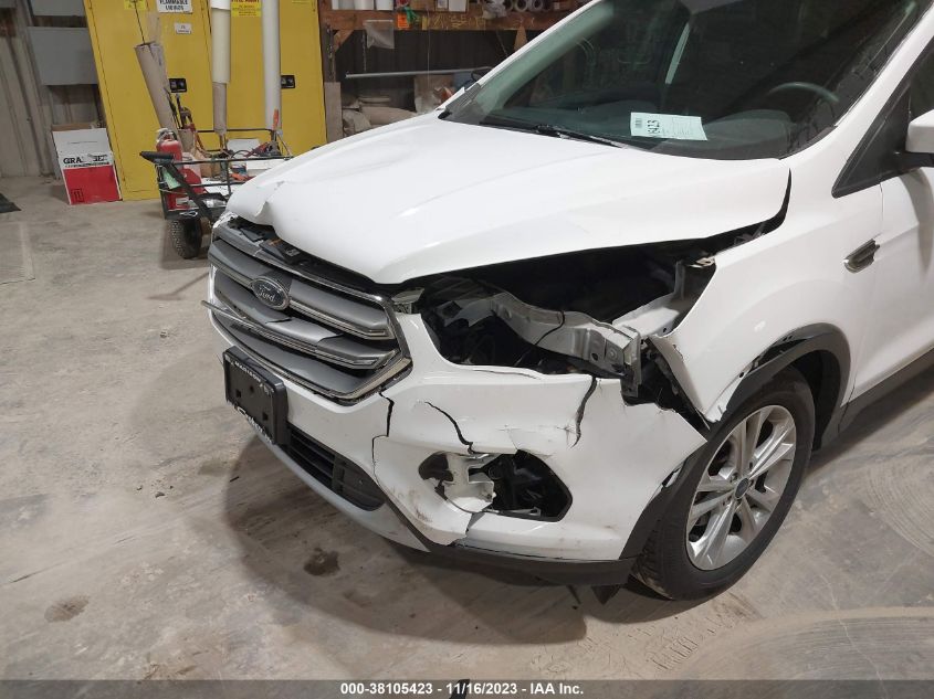 2017 FORD ESCAPE SE - 1FMCU0GD9HUE76838