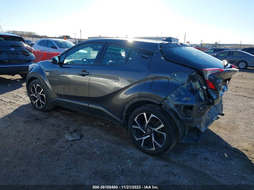 VIN NMTKHMBX7JR007737 2018 TOYOTA C-HR XLE/XLE PREMIUM