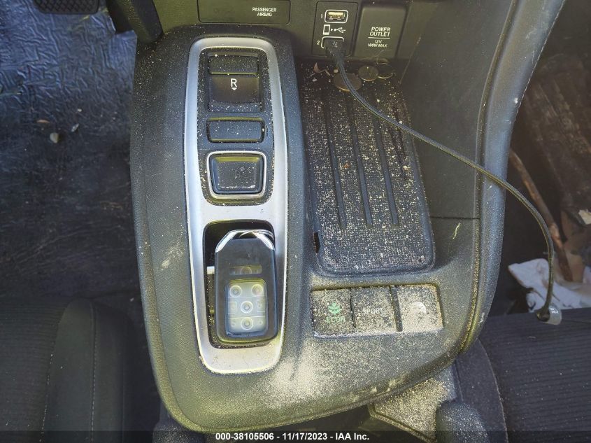 2019 HONDA INSIGHT EX - 19XZE4F50KE025378