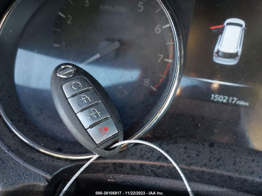 2017 NISSAN ROGUE SV - KNMAT2MT5HP590226