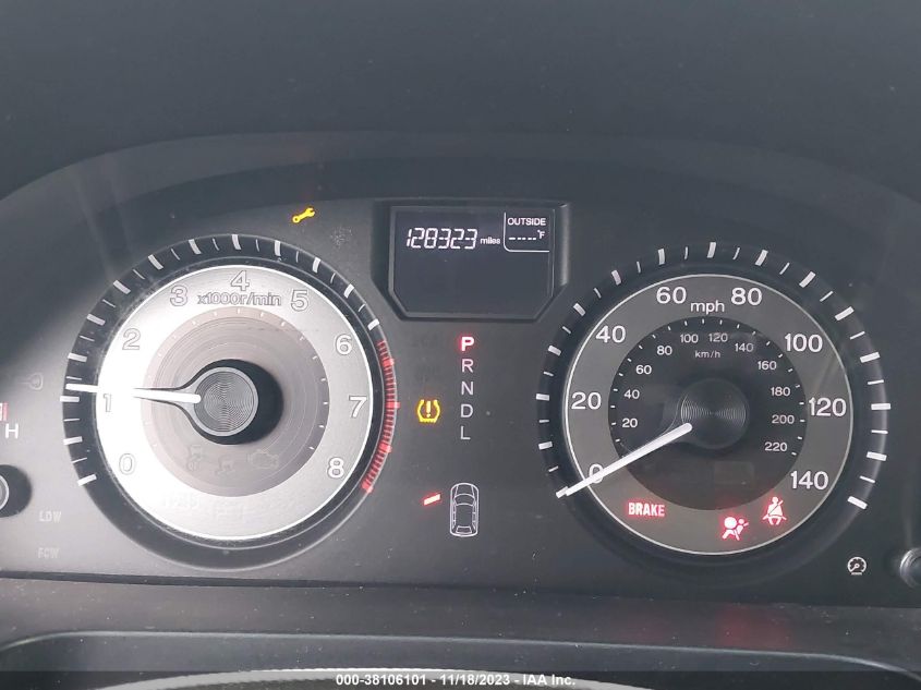 2014 HONDA ODYSSEY EX-L - 5FNRL5H66EB038782