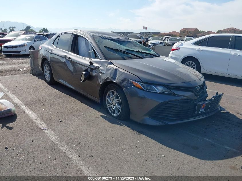 2018 TOYOTA CAMRY HYBRID LE - 4T1B31HK2JU501571