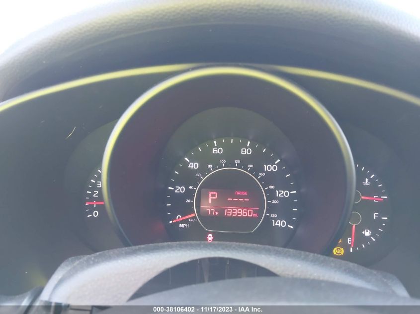 2014 KIA SOUL + - KNDJP3A59E7052558