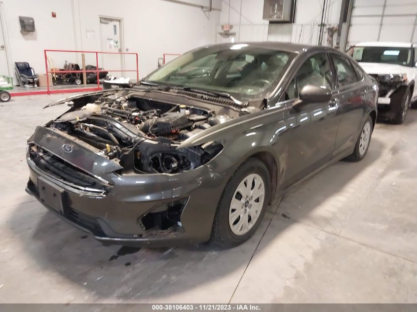 2019 FORD FUSION S - 3FA6P0G78KR133641