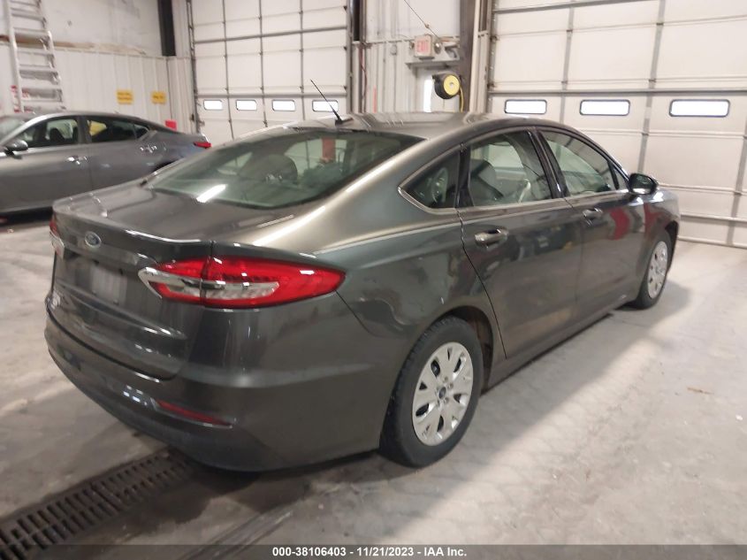 2019 FORD FUSION S - 3FA6P0G78KR133641