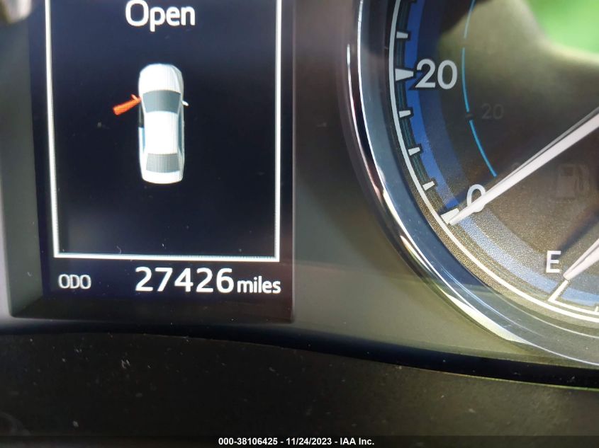 2018 TOYOTA COROLLA SE - 2T1BURHE8JC023860