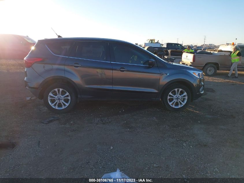 2019 FORD ESCAPE SE - 1FMCU0GD8KUB58071