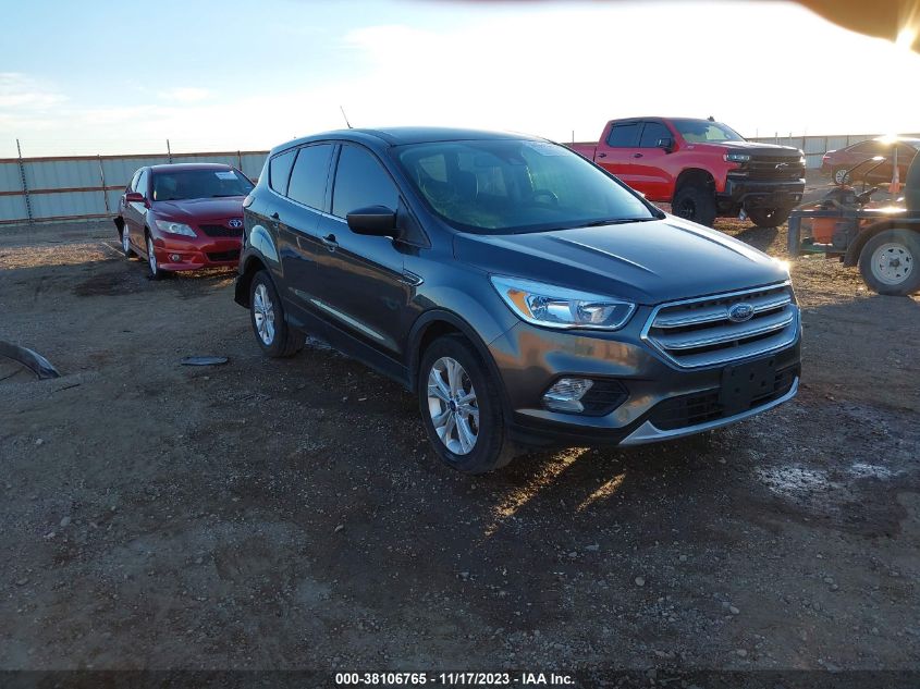 2019 FORD ESCAPE SE - 1FMCU0GD8KUB58071