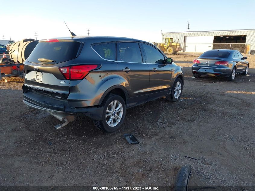 2019 FORD ESCAPE SE - 1FMCU0GD8KUB58071