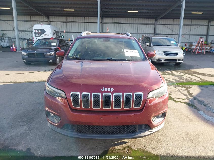 1C4PJLCBXKD377568 Jeep Cherokee LATITUDE 12