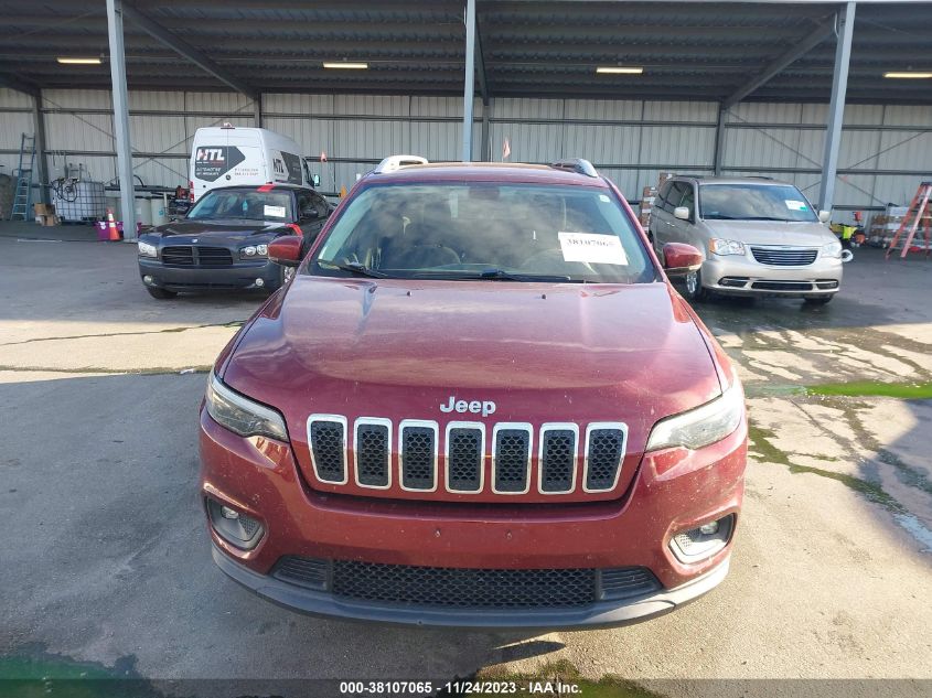 1C4PJLCBXKD377568 Jeep Cherokee LATITUDE 6