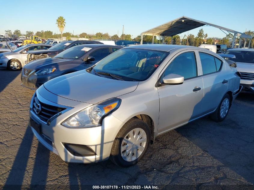 2019 NISSAN VERSA S/S PLUS/SV - 3N1CN7AP7KL813833