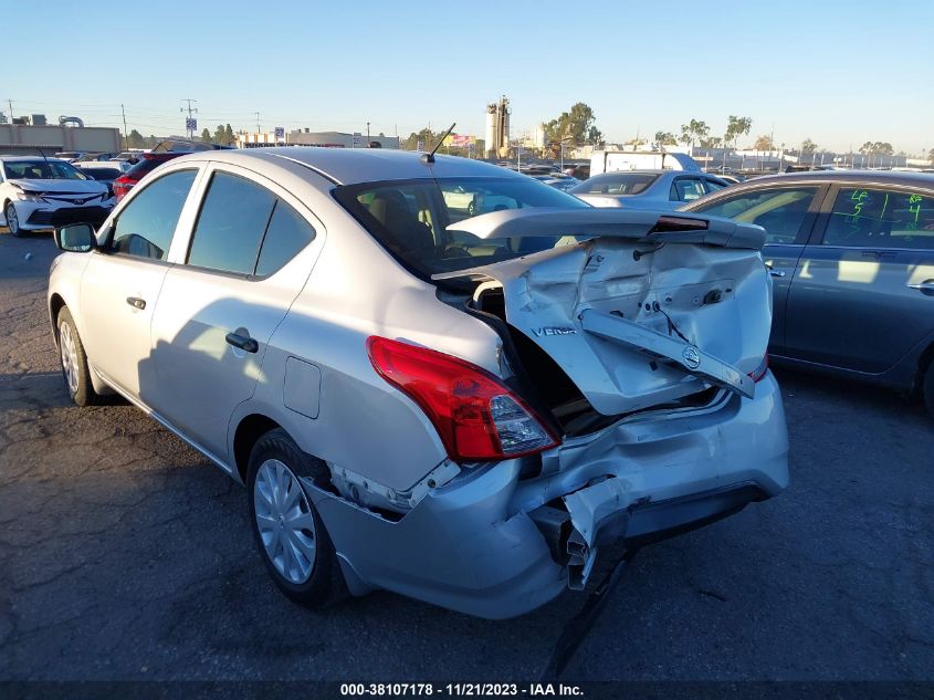 2019 NISSAN VERSA S/S PLUS/SV - 3N1CN7AP7KL813833