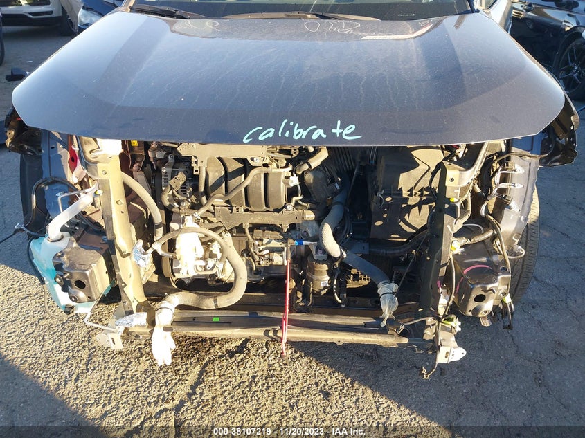 VIN 2T3W1RFV2MW114100 2021 TOYOTA RAV4 XLE