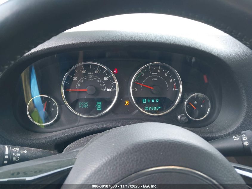 2015 JEEP WRANGLER UNLIMITED SAHARA - 1C4HJWEG6FL688635