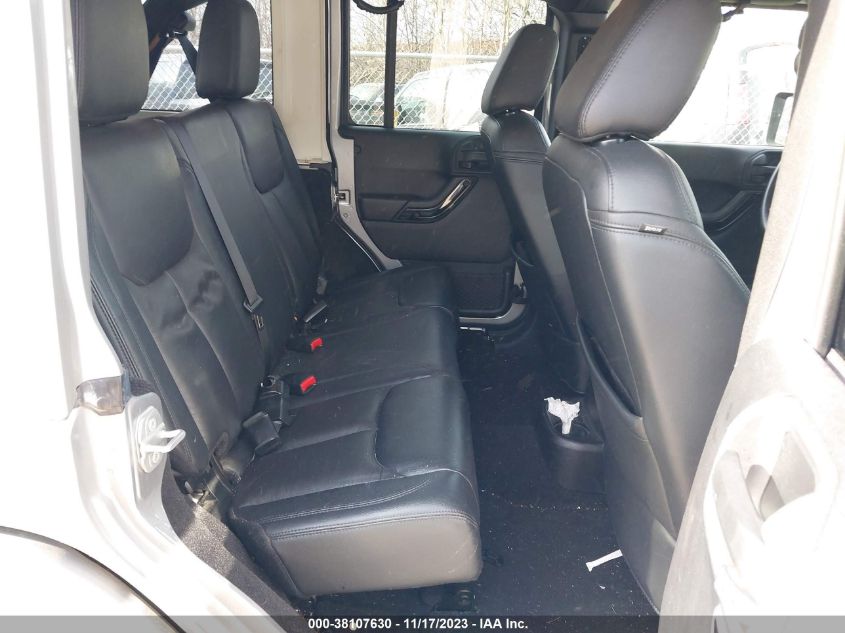 2015 JEEP WRANGLER UNLIMITED SAHARA - 1C4HJWEG6FL688635