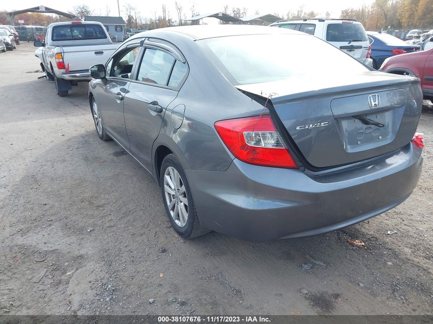 2012 HONDA CIVIC VIN: 2HGFB2F82CH313615