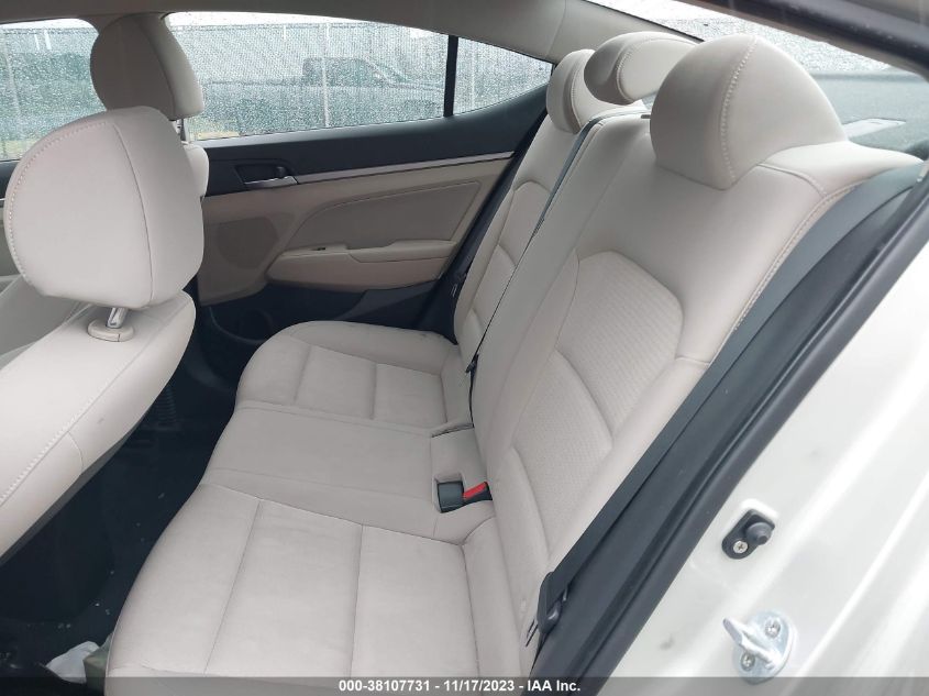 2017 HYUNDAI ELANTRA SE - KMHD84LF8HU102843
