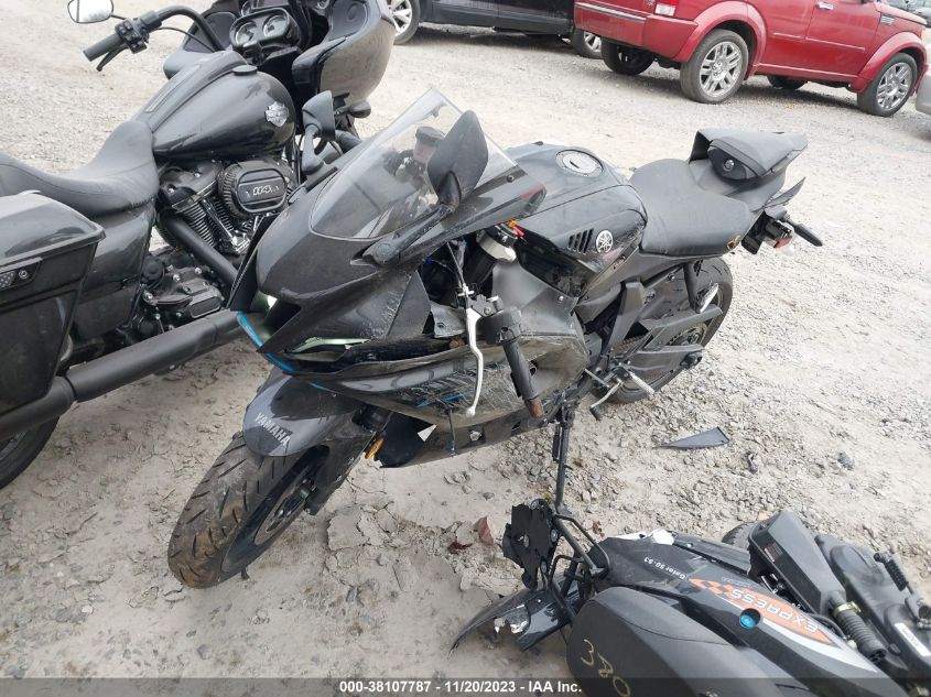 VIN JYARM38E2NA004285 2022 YAMAHA YZFR7