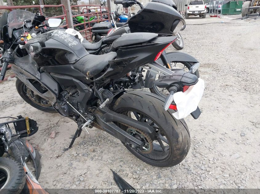 VIN JYARM38E2NA004285 2022 YAMAHA YZFR7
