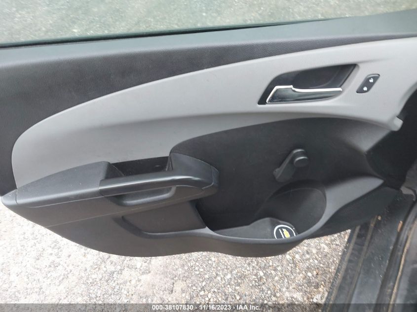 2014 CHEVROLET SONIC LS AUTO - 1G1JA6SH3E4199318