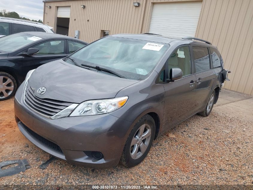 5TDKK3DC6GS721794 2016 TOYOTA SIENNA - Image 2