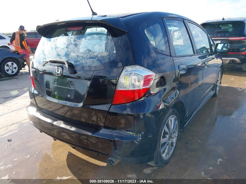 2013 HONDA FIT SPORT - JHMGE8H52DC006206