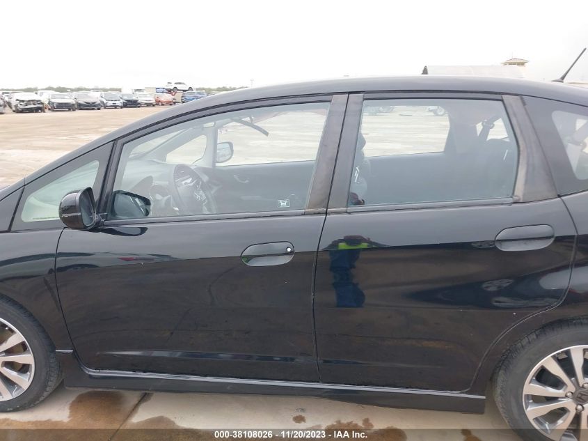 2013 HONDA FIT SPORT - JHMGE8H52DC006206