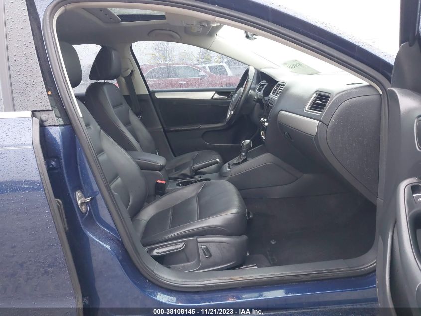 2014 VOLKSWAGEN JETTA SEDAN SE 3VWD17AJ8EM428494