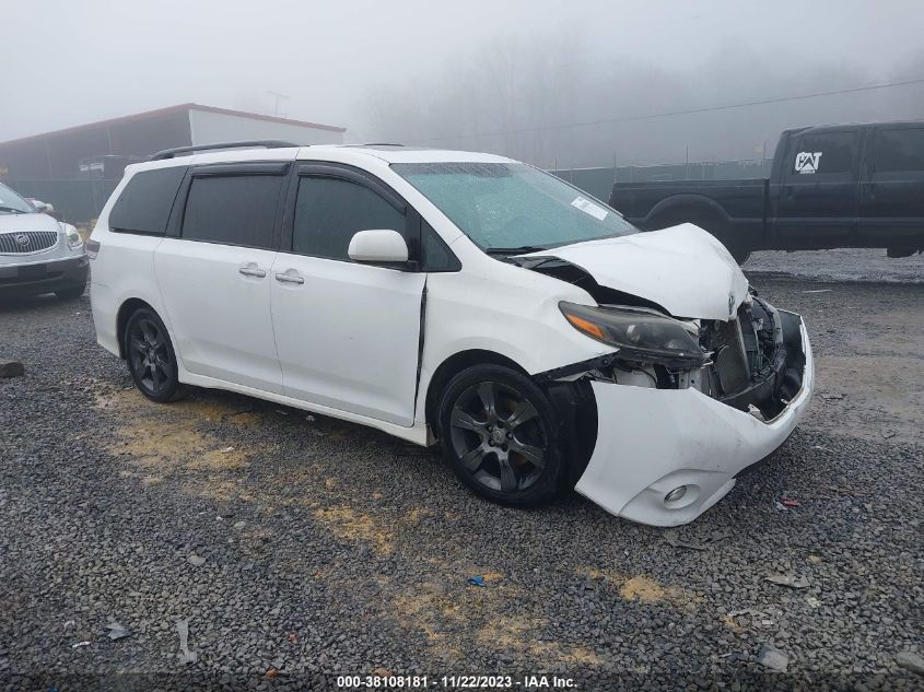 5TDXK3DC2FS603648 2015 TOYOTA SIENNA, photo no. 1