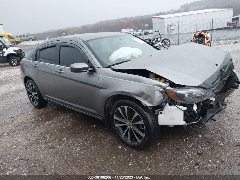 2013 CHRYSLER 200 TOURING - 1C3CCBBB9DN624424