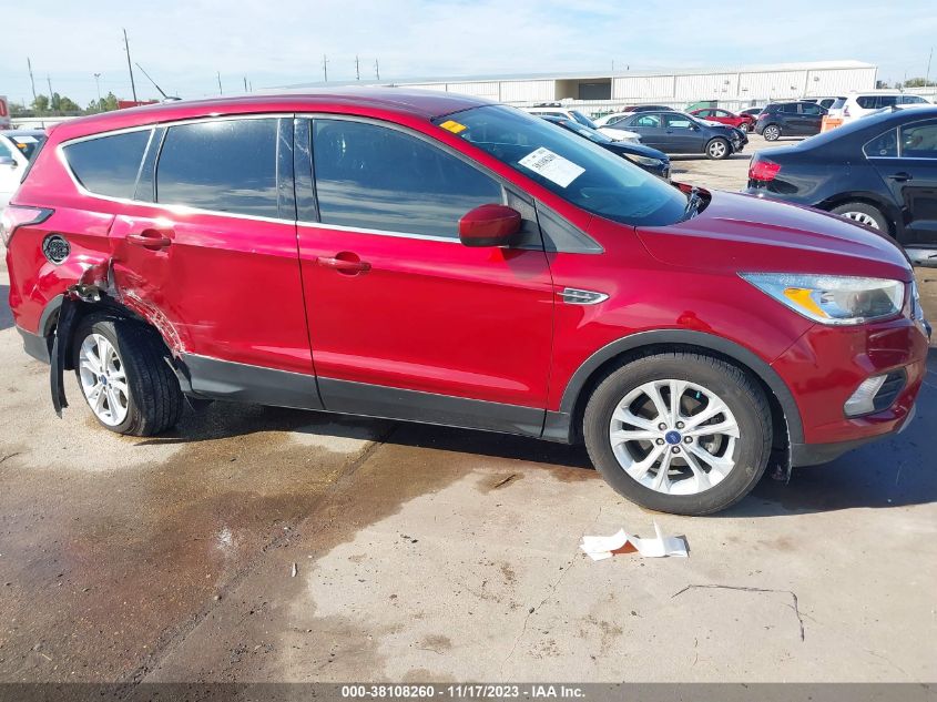 2017 FORD ESCAPE SE - 1FMCU0GD5HUE54061