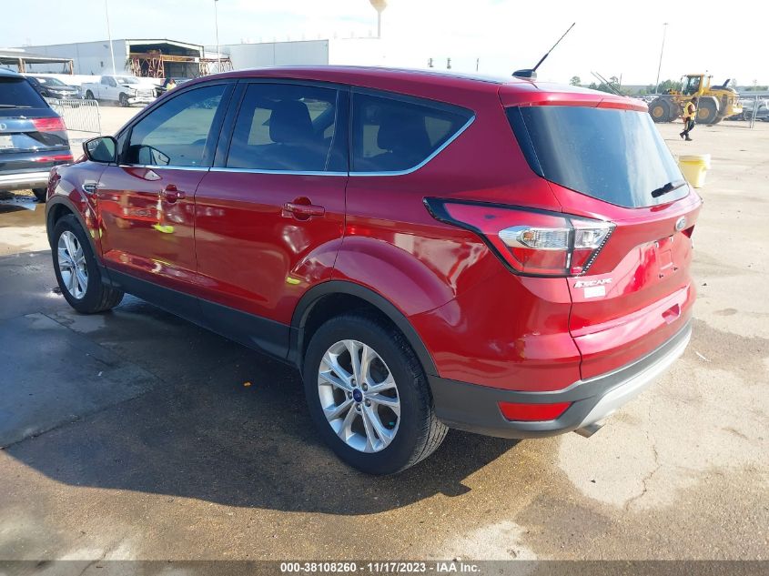 2017 FORD ESCAPE SE - 1FMCU0GD5HUE54061