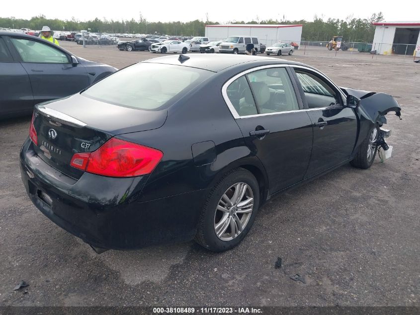 2013 INFINITI G37 JOURNEY/SPORT - JN1CV6AP7DM711404