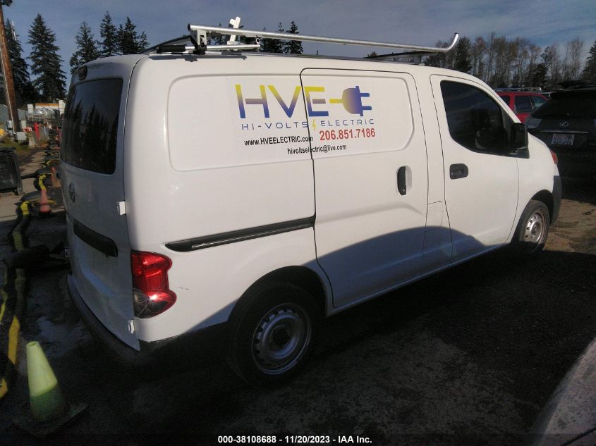 2015 NISSAN NV200 S - 3N6CM0KN9FK699500